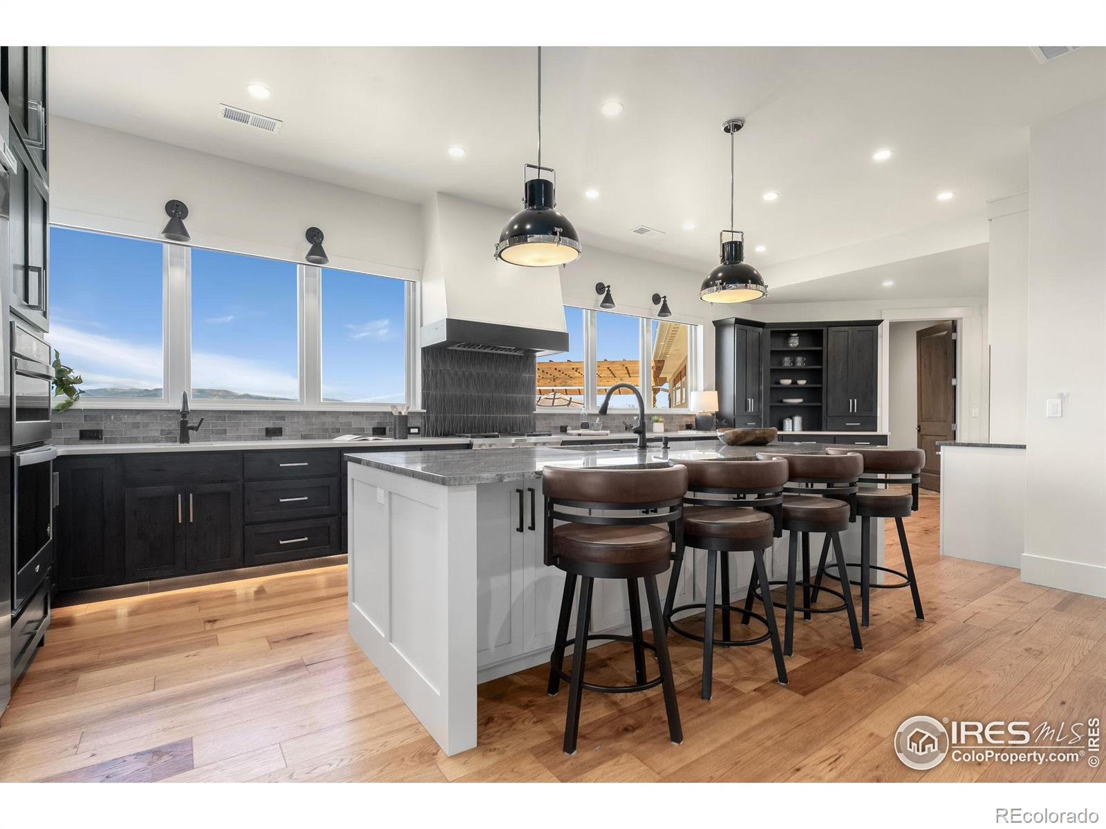 MLS Image #9 for 2387  harding park court,berthoud, Colorado
