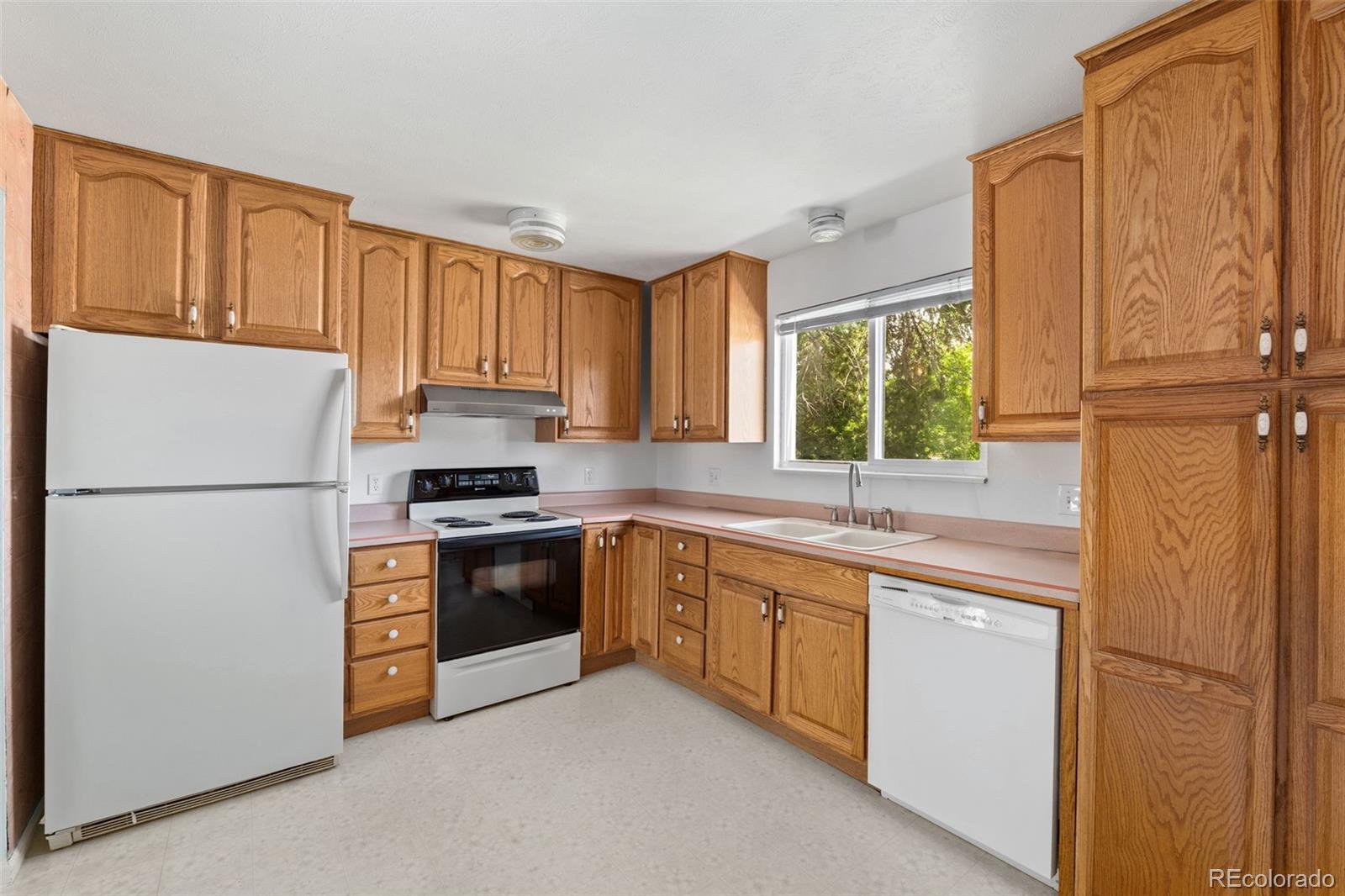 MLS Image #15 for 11199  dahlia place,thornton, Colorado