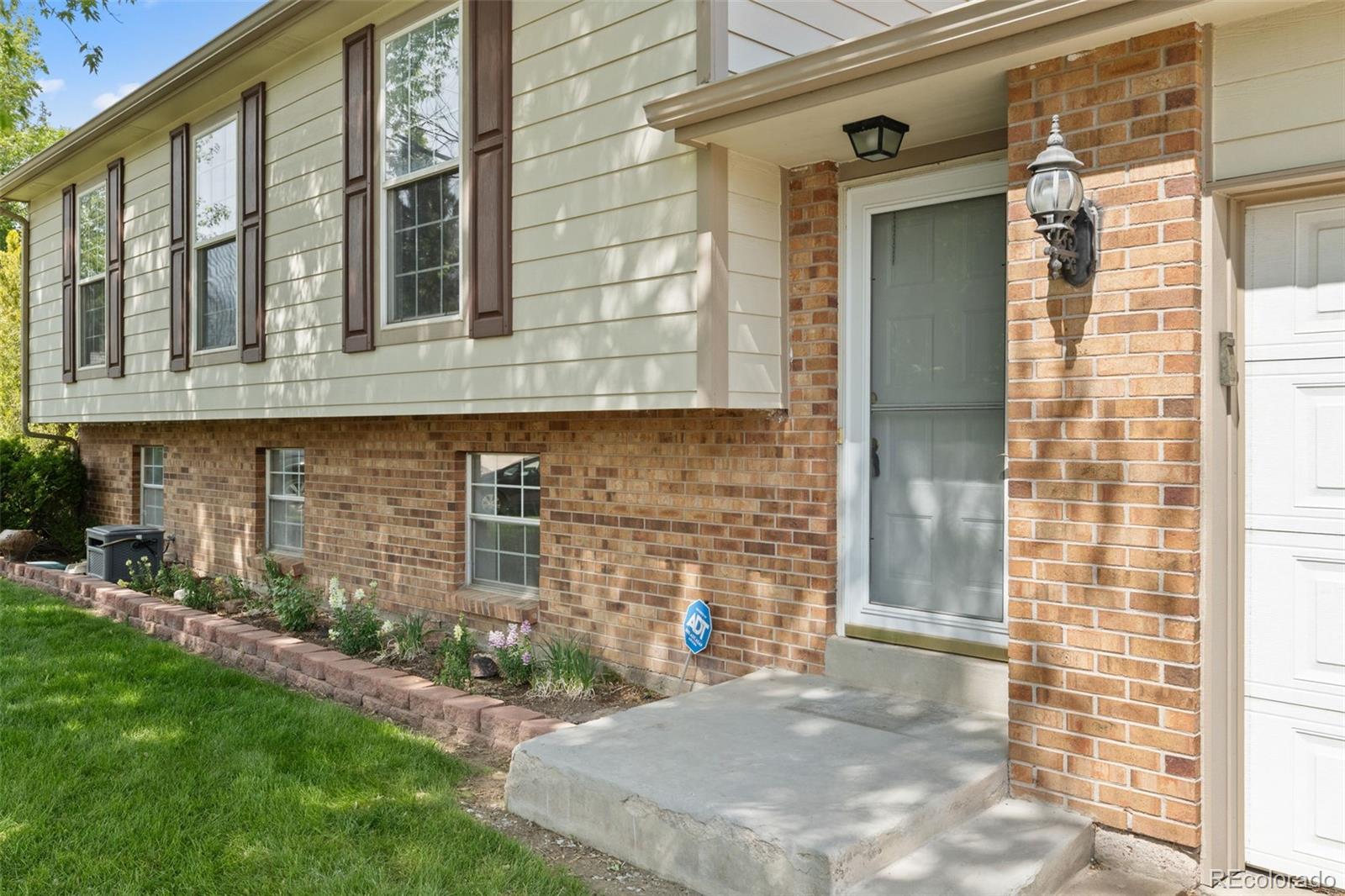 MLS Image #5 for 11199  dahlia place,thornton, Colorado