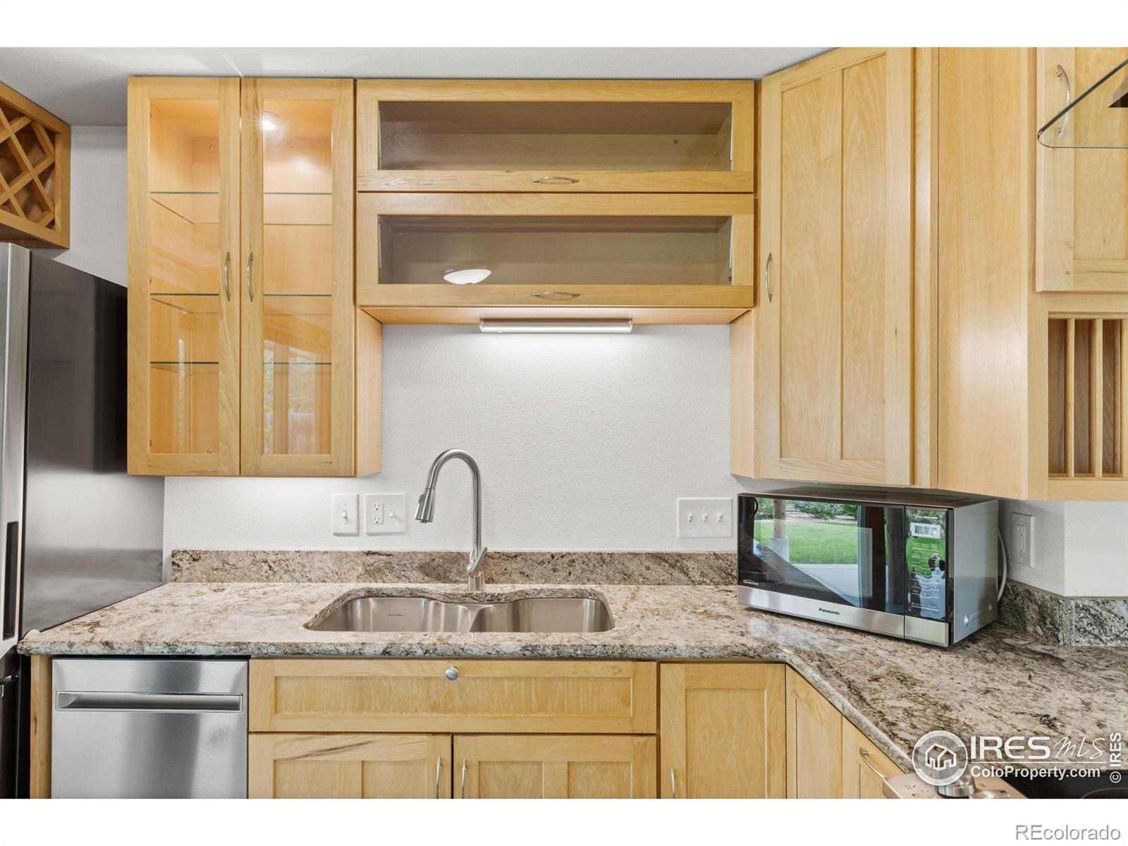 MLS Image #3 for 1805  kinnikinnik place,loveland, Colorado