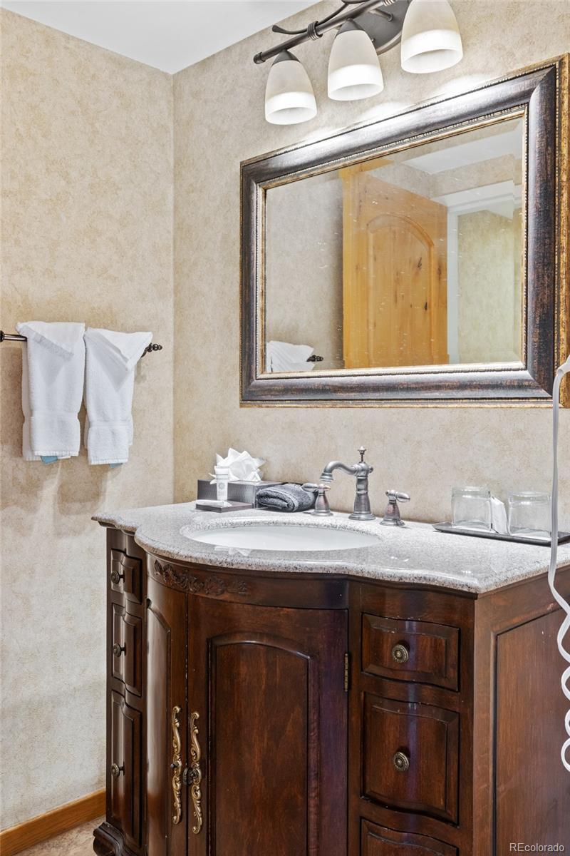 MLS Image #11 for 640  village road 4220,breckenridge, Colorado