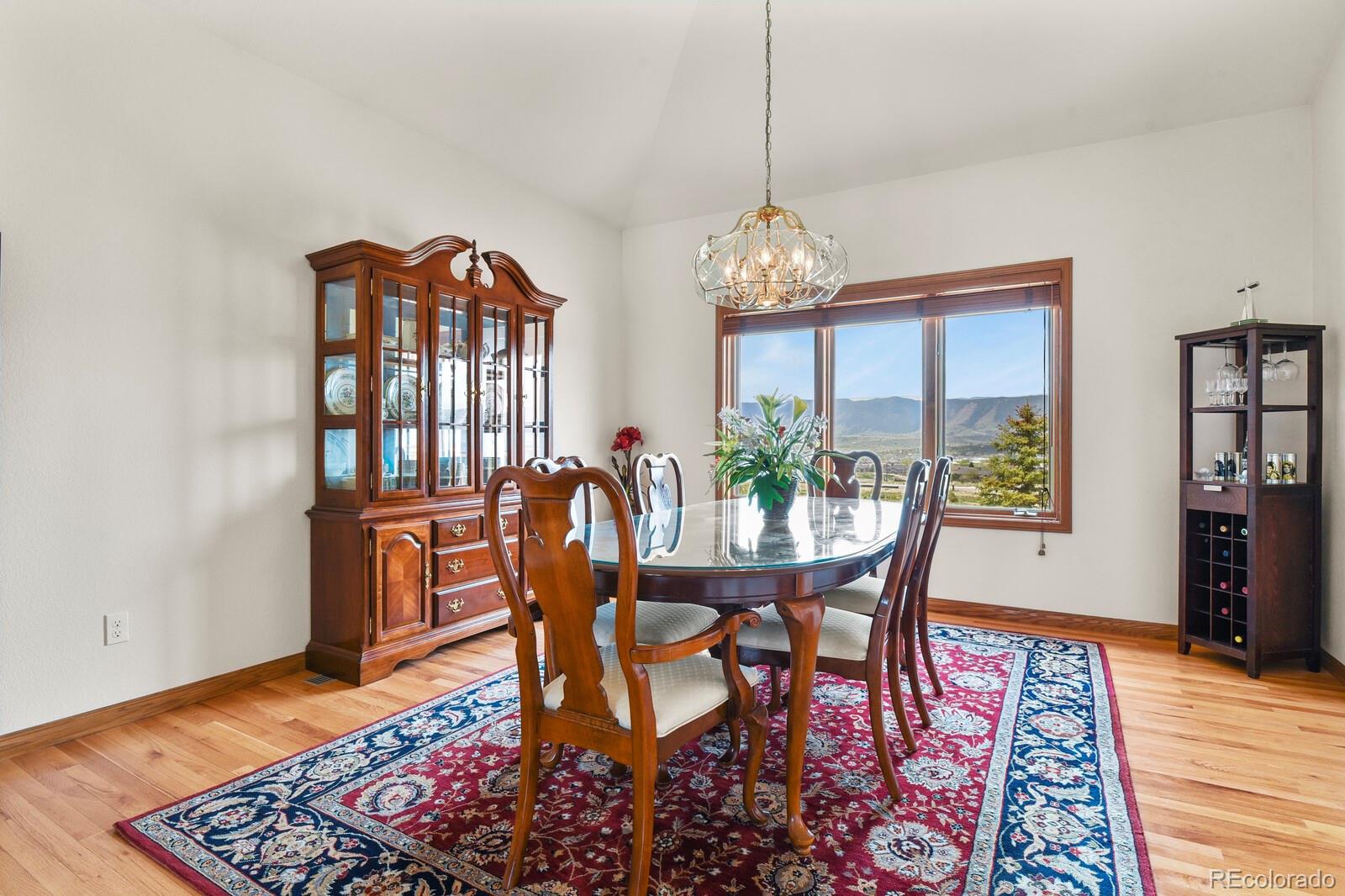 MLS Image #14 for 937  caribou drive,monument, Colorado