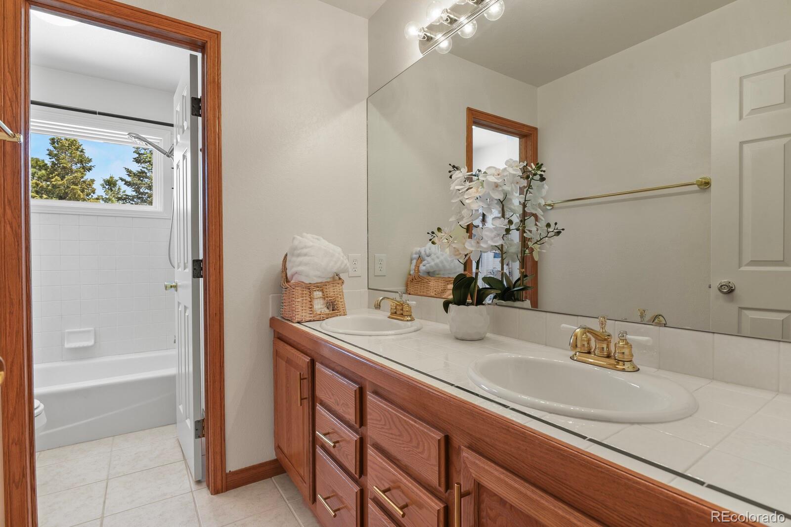 MLS Image #33 for 937  caribou drive,monument, Colorado