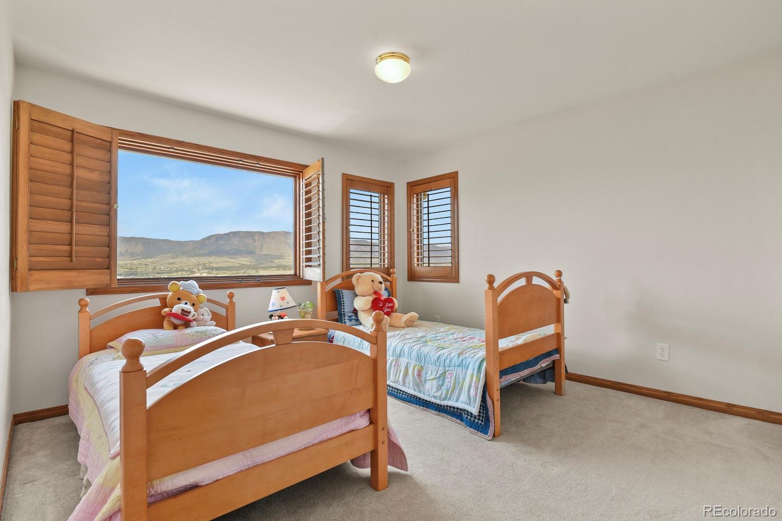 MLS Image #34 for 937  caribou drive,monument, Colorado