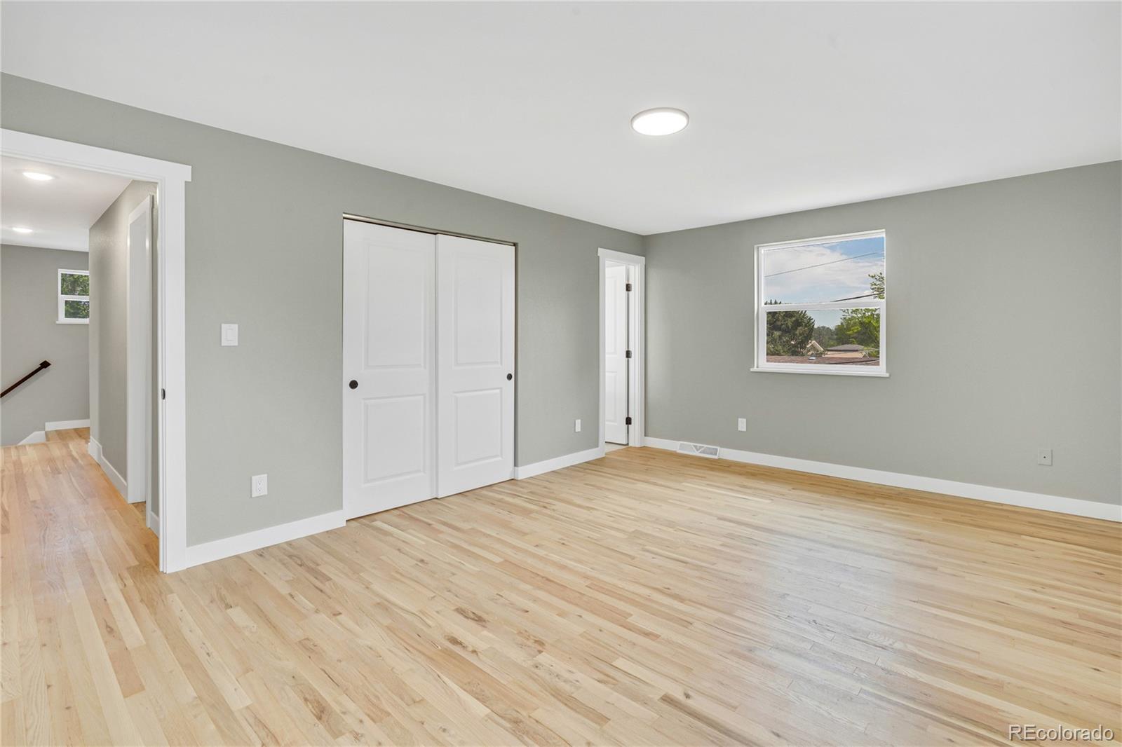 MLS Image #17 for 2122 s zephyr street,lakewood, Colorado