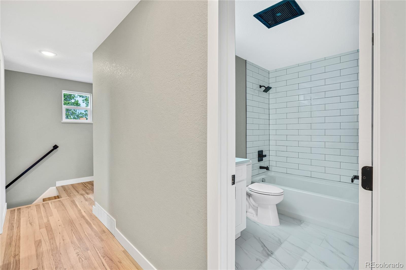 MLS Image #20 for 2122 s zephyr street,lakewood, Colorado