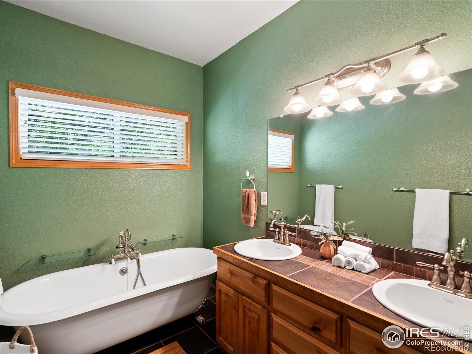 MLS Image #15 for 101 se 2nd street,berthoud, Colorado