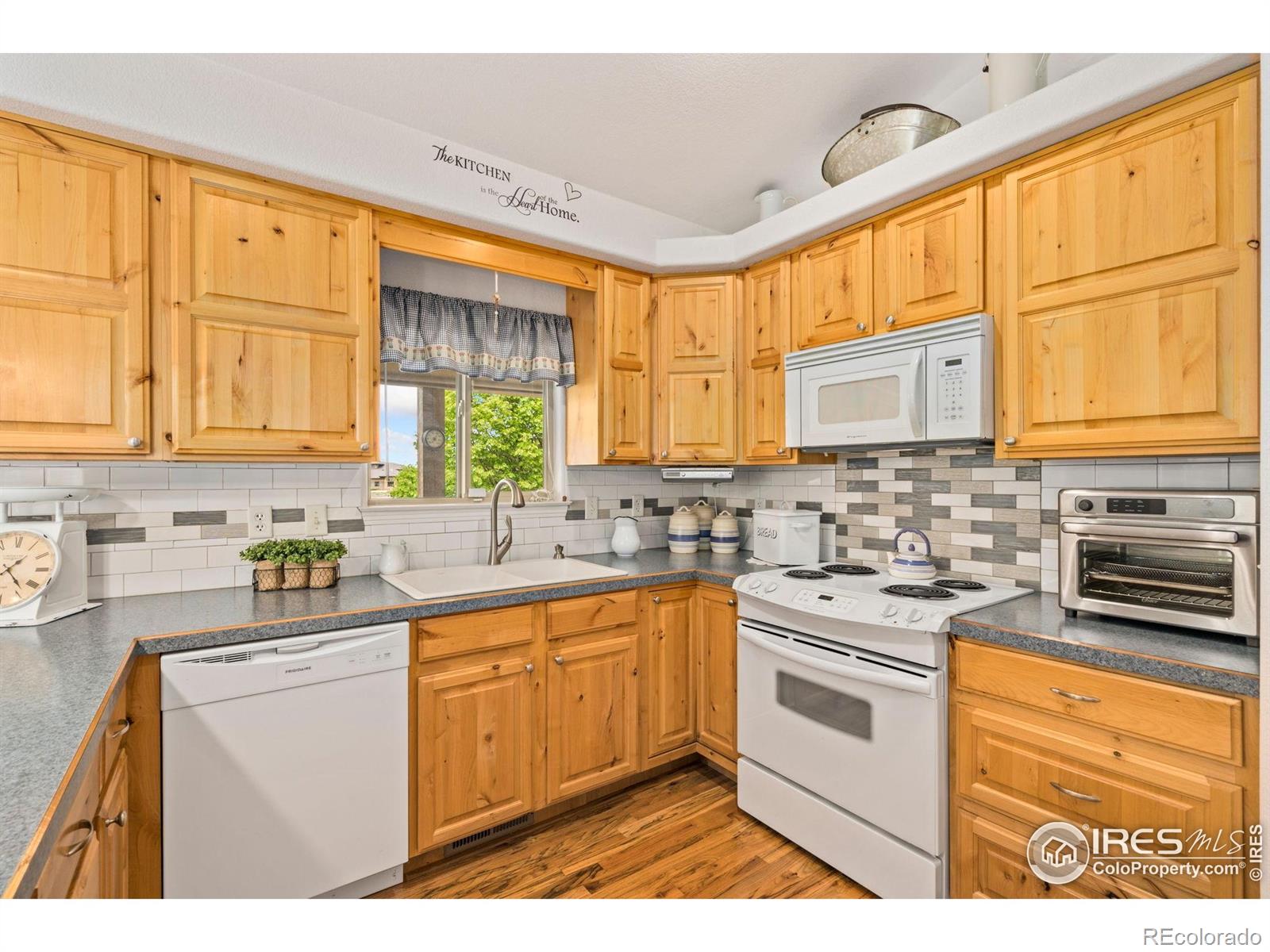 MLS Image #10 for 201  timber ridge court,severance, Colorado