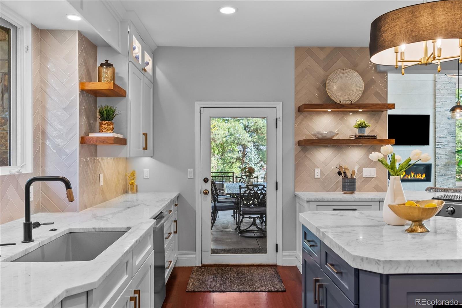 MLS Image #13 for 7050 s polo ridge drive,littleton, Colorado