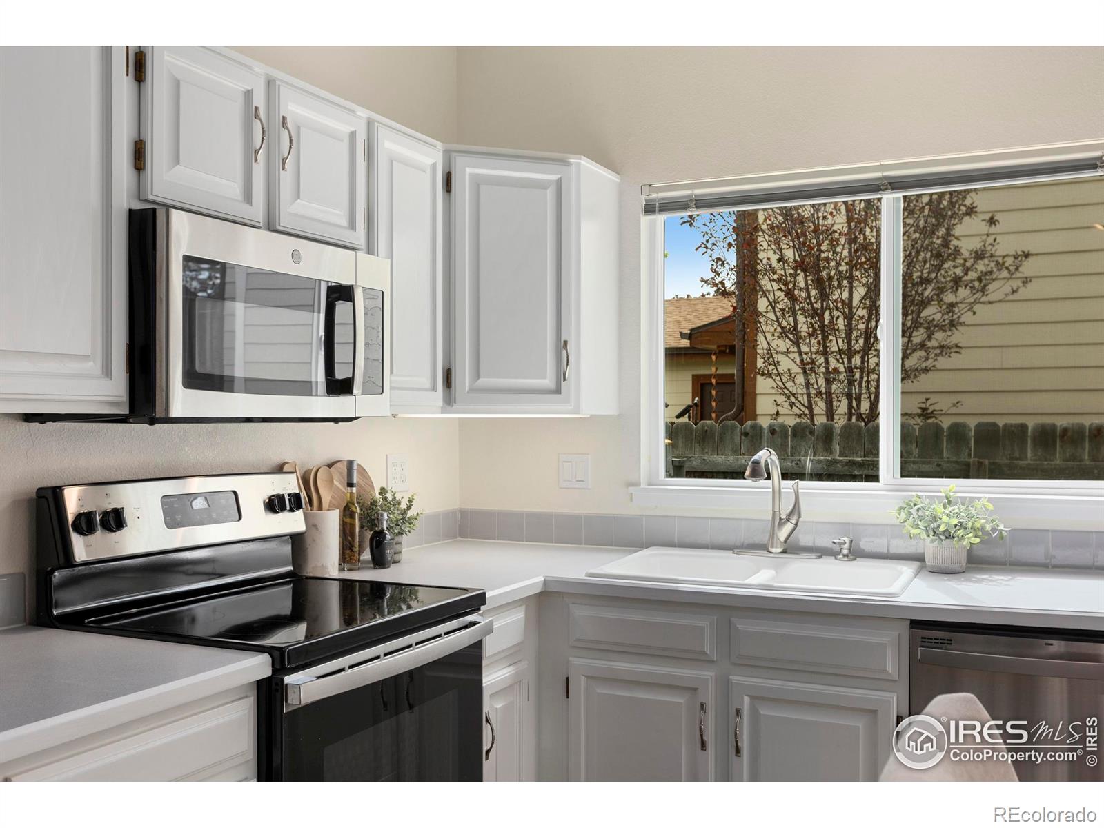 MLS Image #9 for 1512  calkins avenue,longmont, Colorado