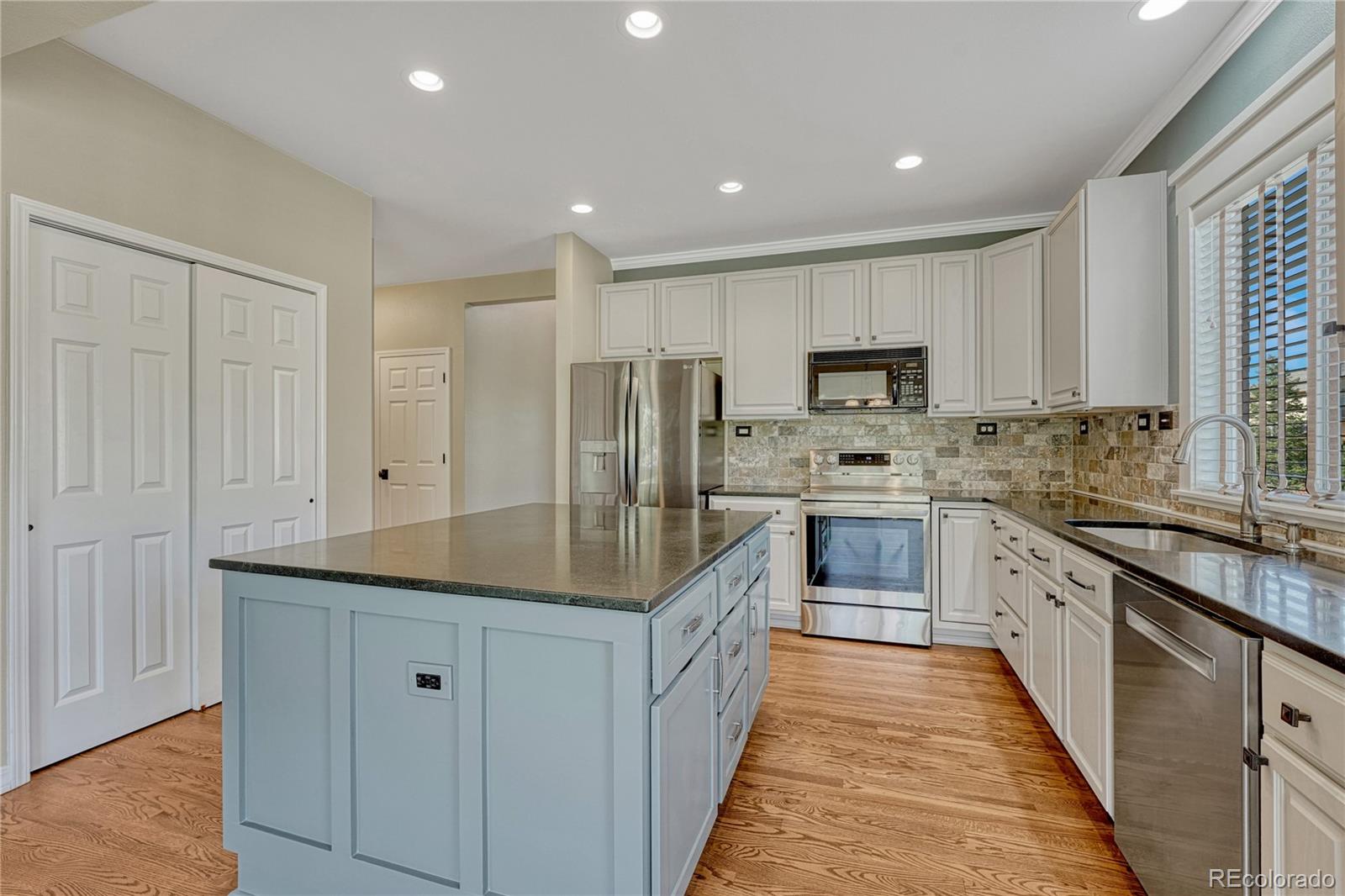 MLS Image #4 for 2044  coldstone way,colorado springs, Colorado