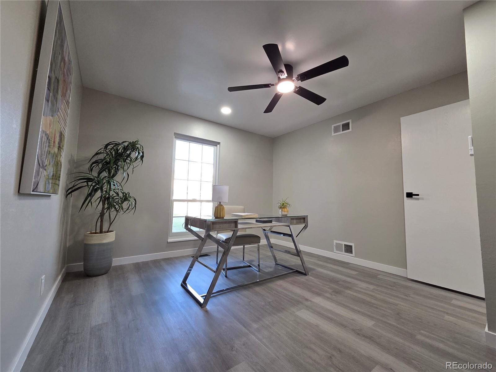 MLS Image #19 for 1250 s monaco parkway 17,denver, Colorado