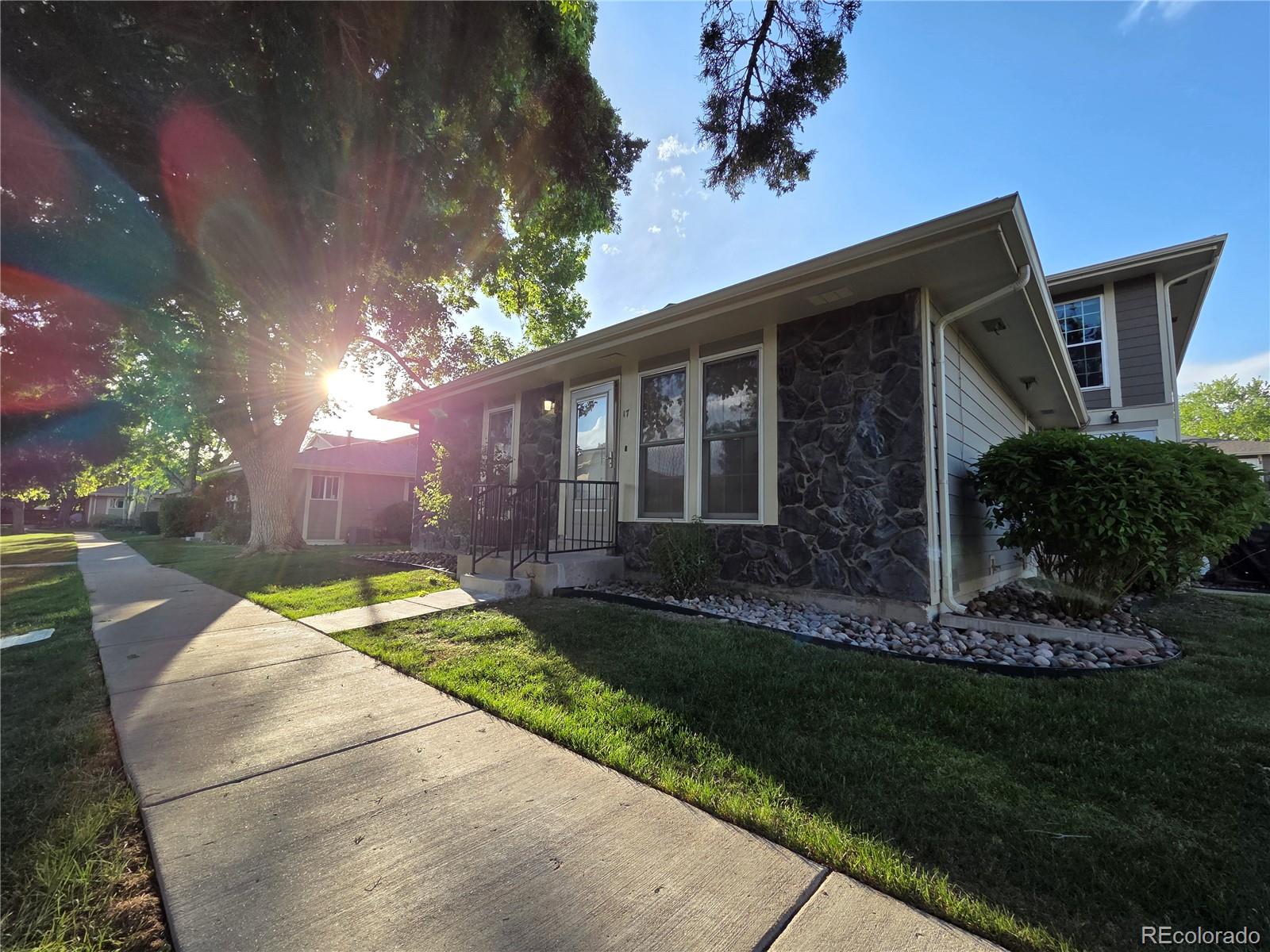 MLS Image #21 for 1250 s monaco parkway 17,denver, Colorado