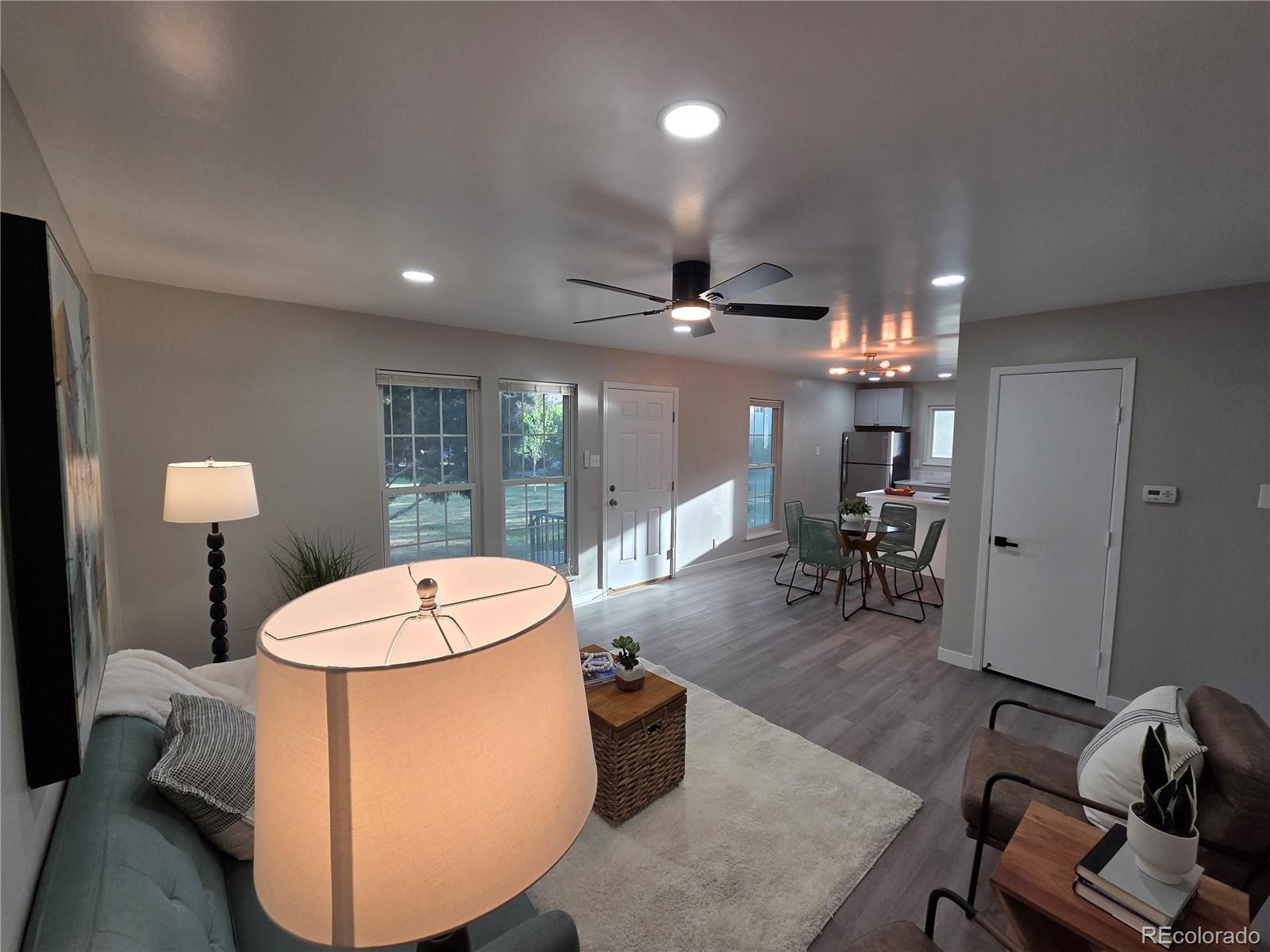 MLS Image #3 for 1250 s monaco parkway 17,denver, Colorado
