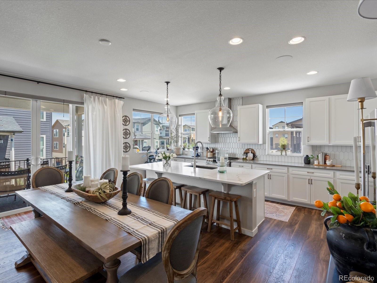 MLS Image #3 for 8989  southurst street,highlands ranch, Colorado