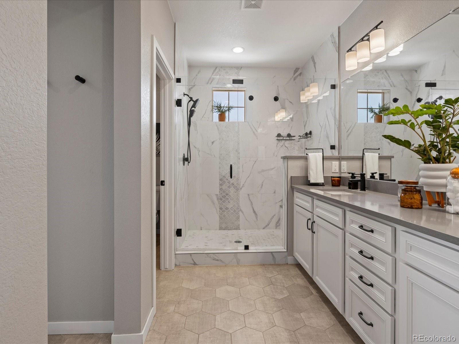 MLS Image #31 for 8989  southurst street,highlands ranch, Colorado