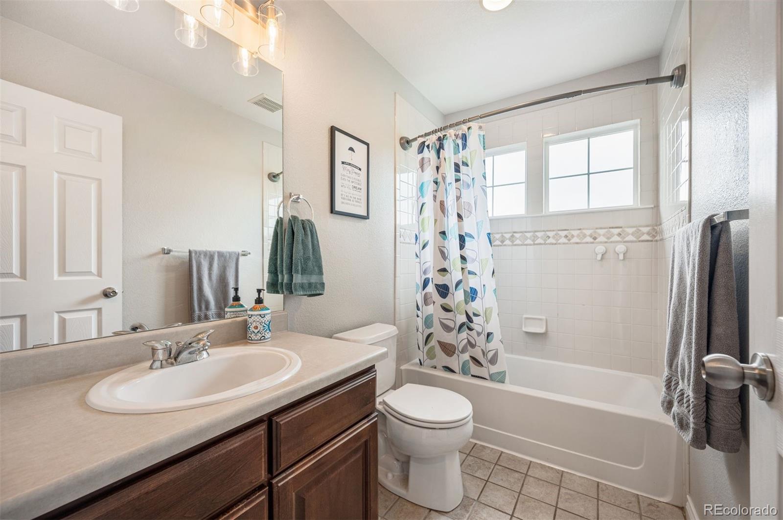MLS Image #16 for 8728 e 25th drive,denver, Colorado