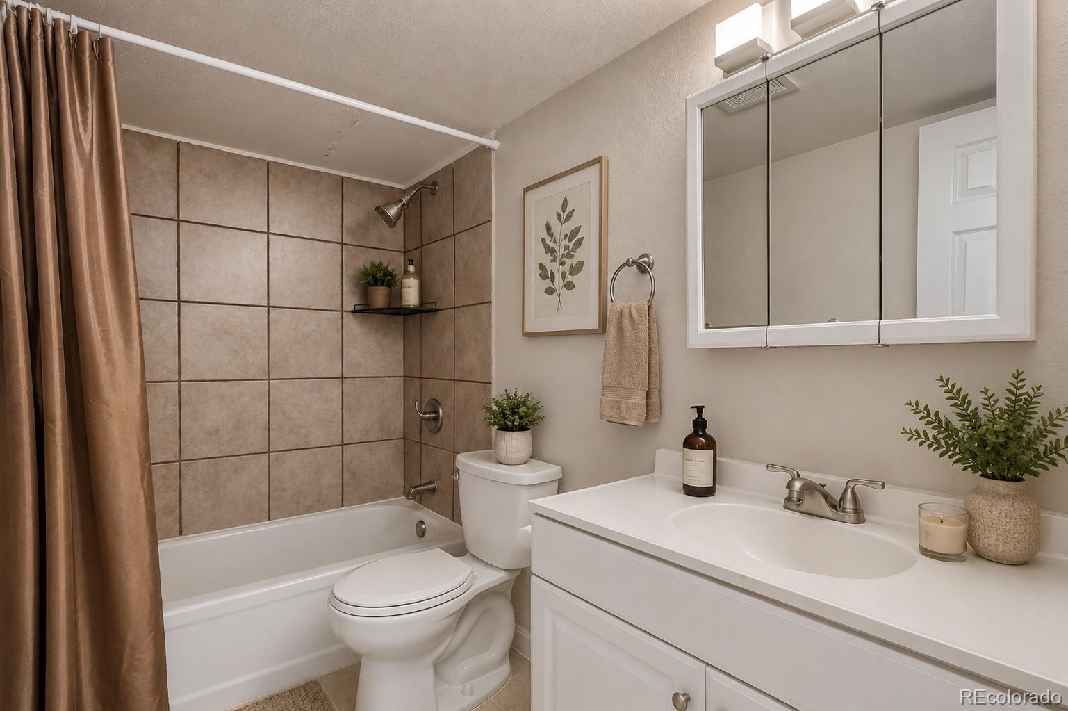 MLS Image #5 for 4643 s lowell boulevard b,denver, Colorado
