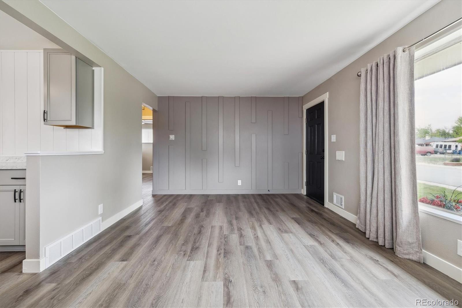 MLS Image #9 for 7833  raritan street,denver, Colorado
