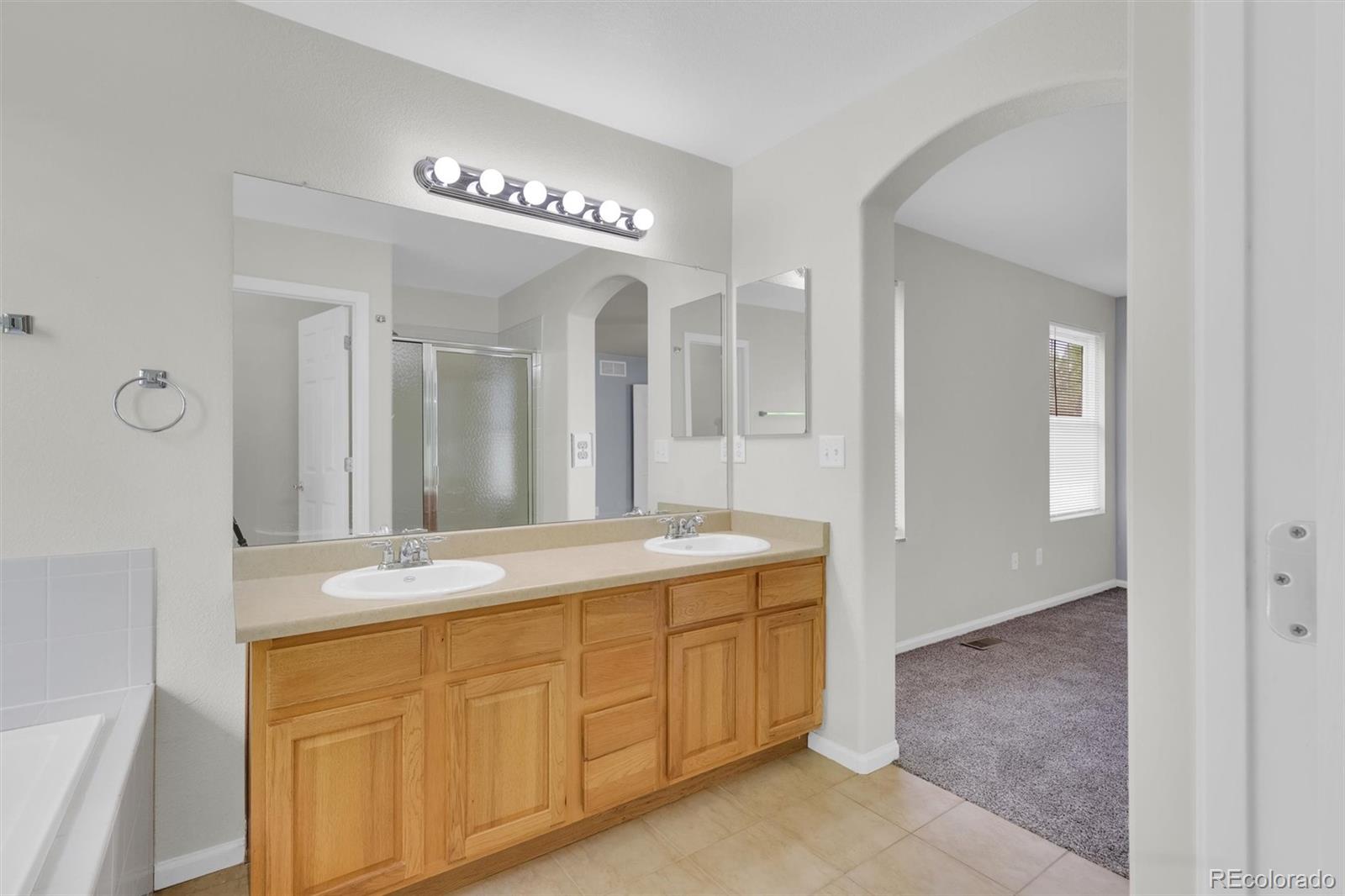 MLS Image #43 for 3109 s jebel way,aurora, Colorado