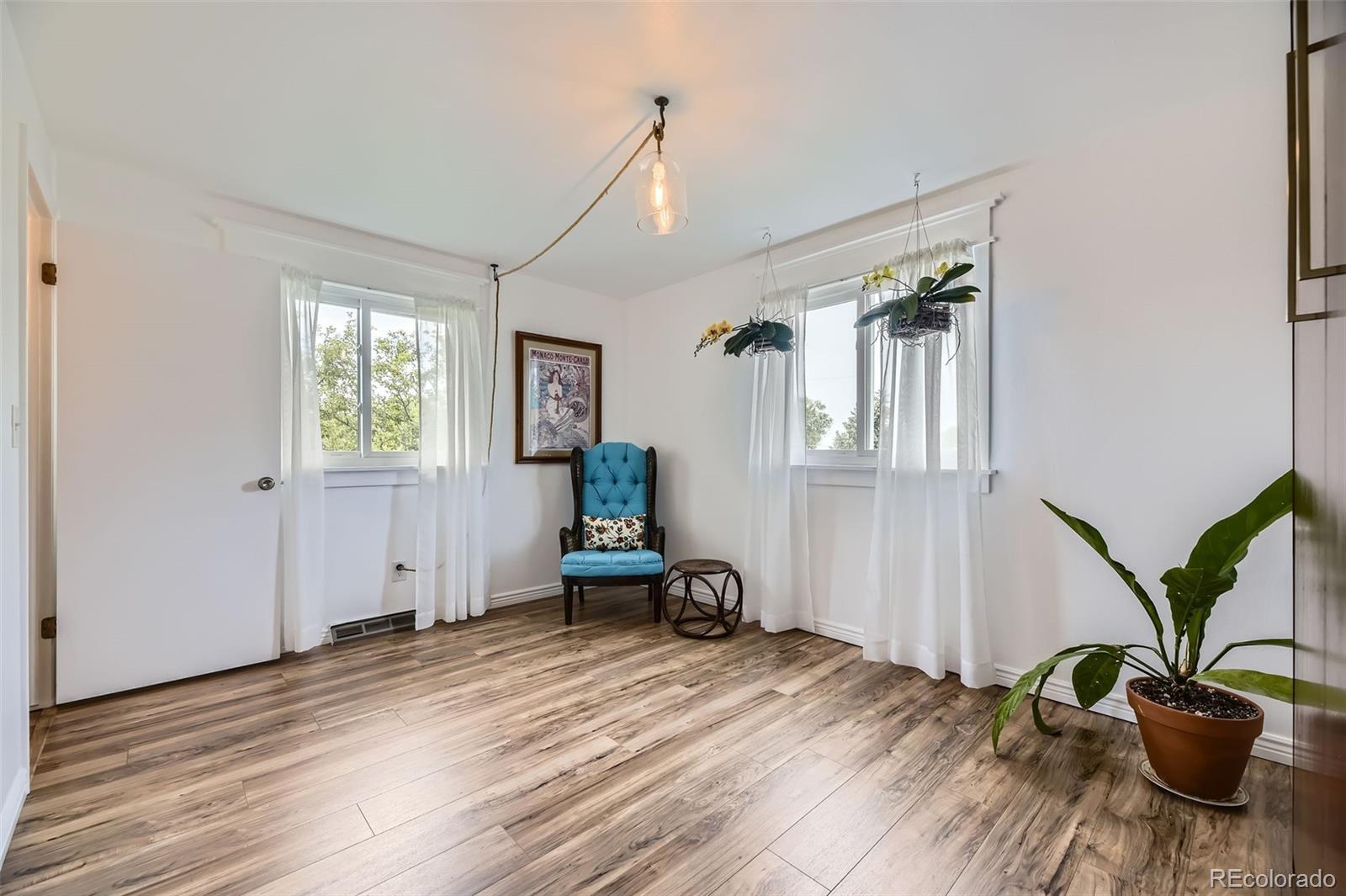 MLS Image #21 for 947 s yates street,denver, Colorado