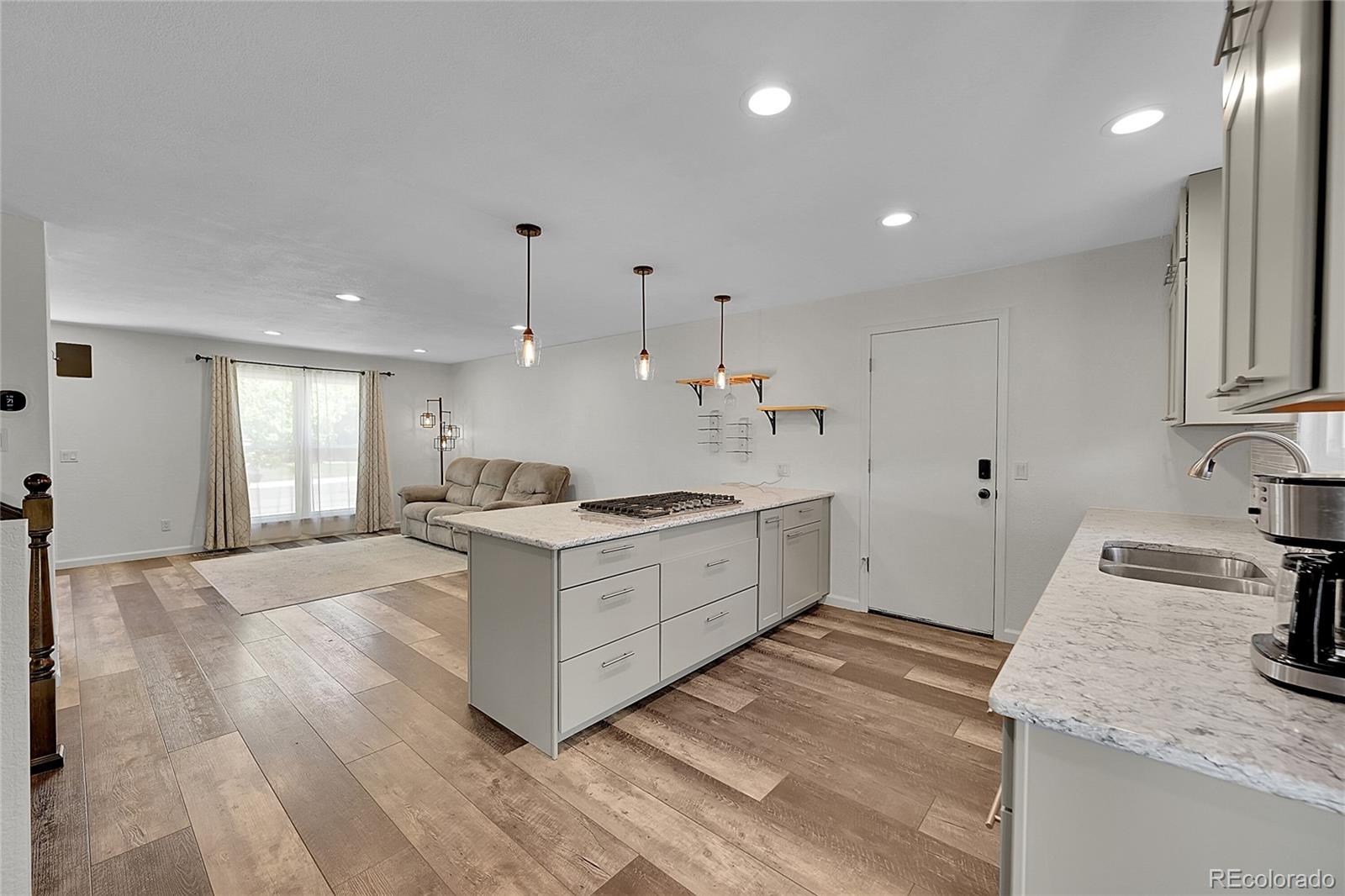 MLS Image #7 for 11000  eudora circle,thornton, Colorado