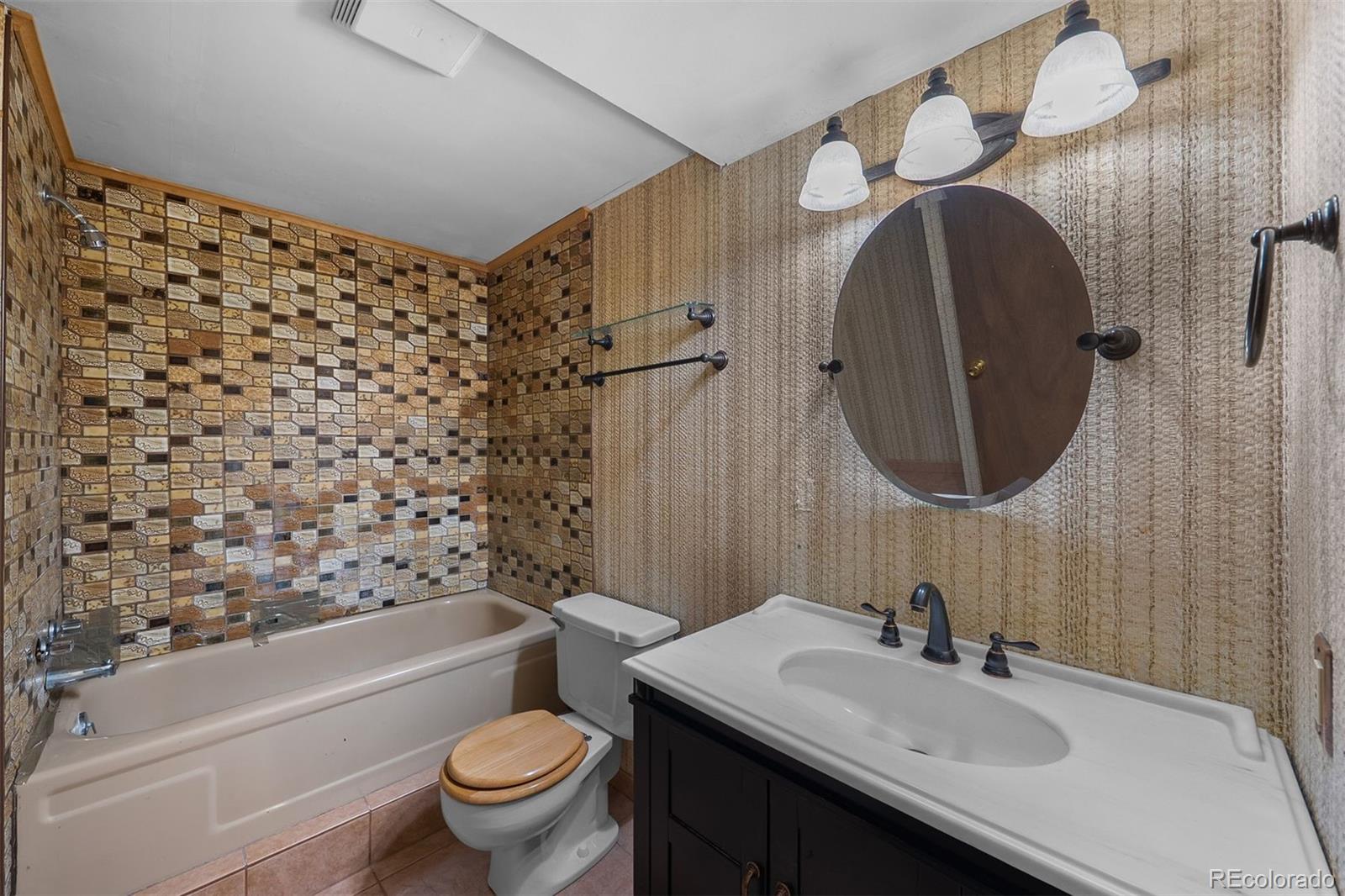 MLS Image #32 for 10159 e fair circle,englewood, Colorado