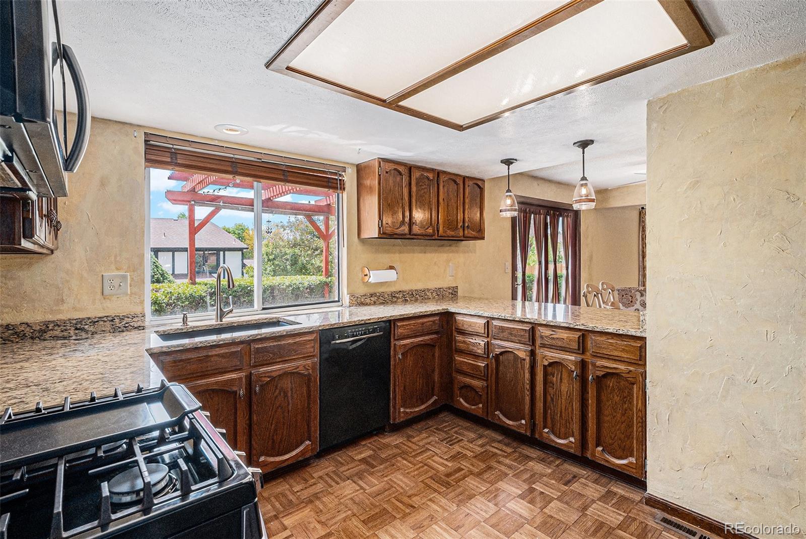 MLS Image #4 for 7655 s ogden way,centennial, Colorado