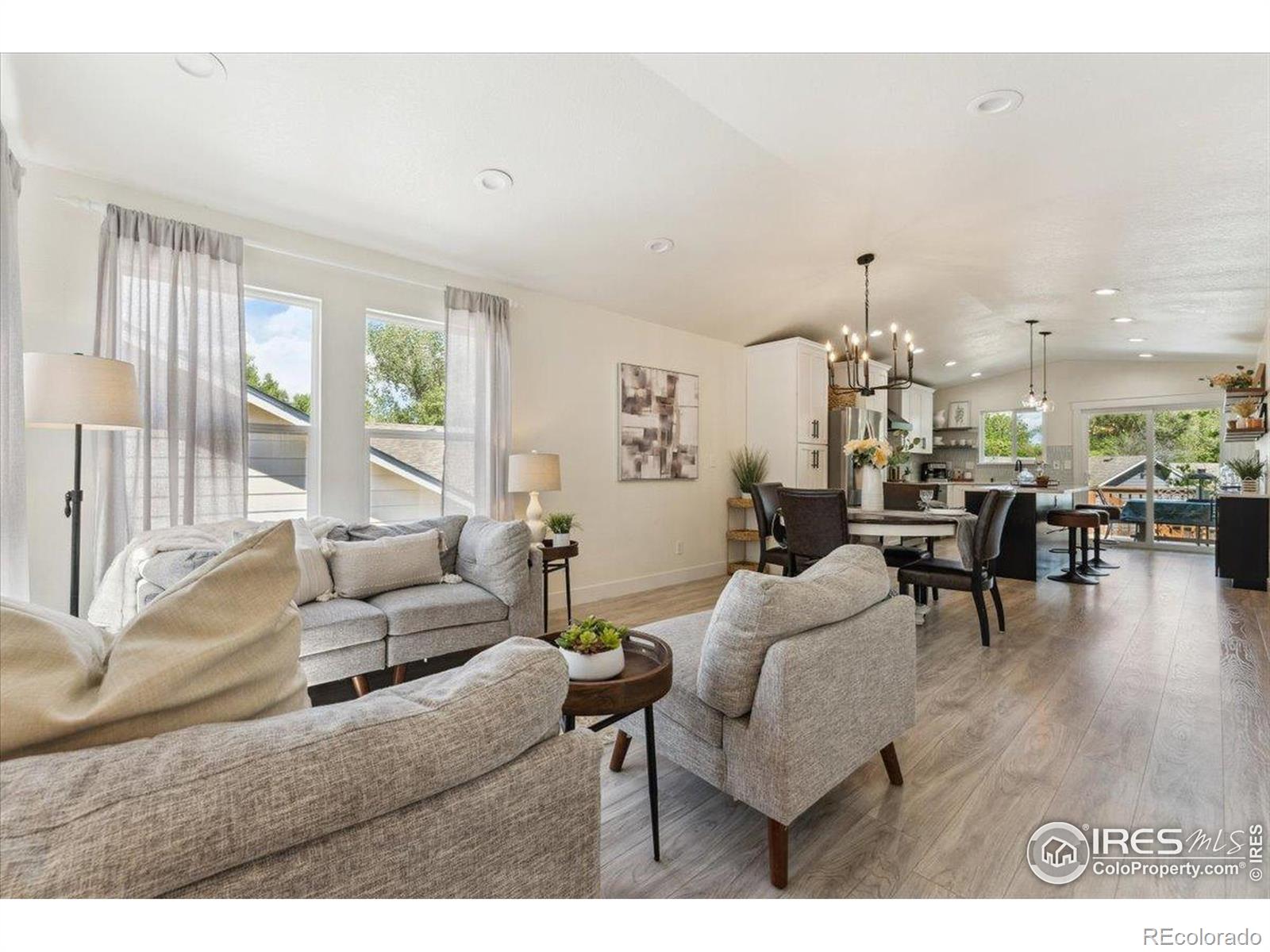 MLS Image #15 for 824  aztec drive,fort collins, Colorado