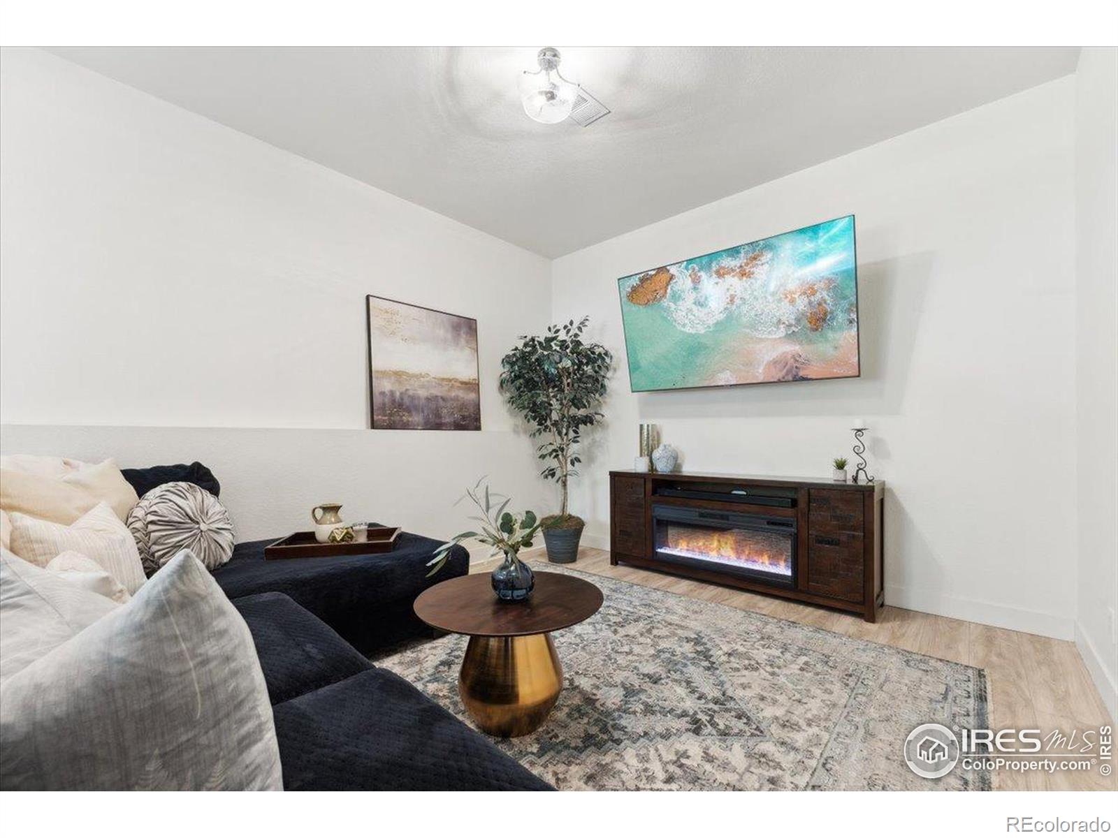 MLS Image #26 for 824  aztec drive,fort collins, Colorado