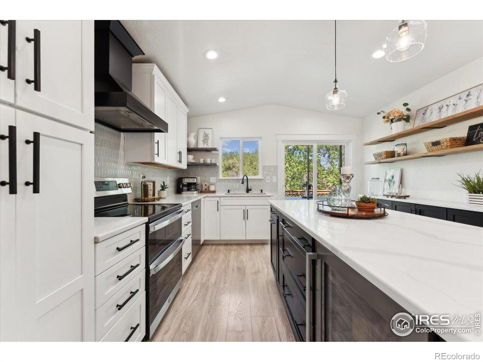 MLS Image #9 for 824  aztec drive,fort collins, Colorado
