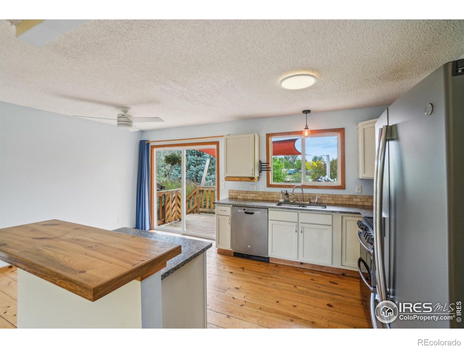 MLS Image #13 for 3966  briar drive,loveland, Colorado