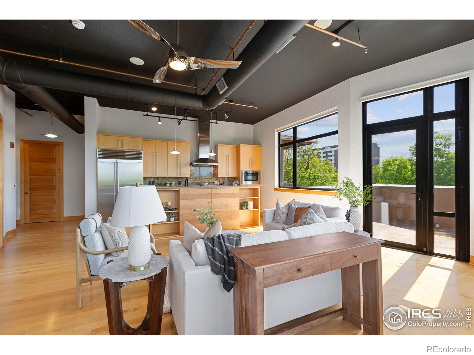 MLS Image #11 for 210 w magnolia street,fort collins, Colorado