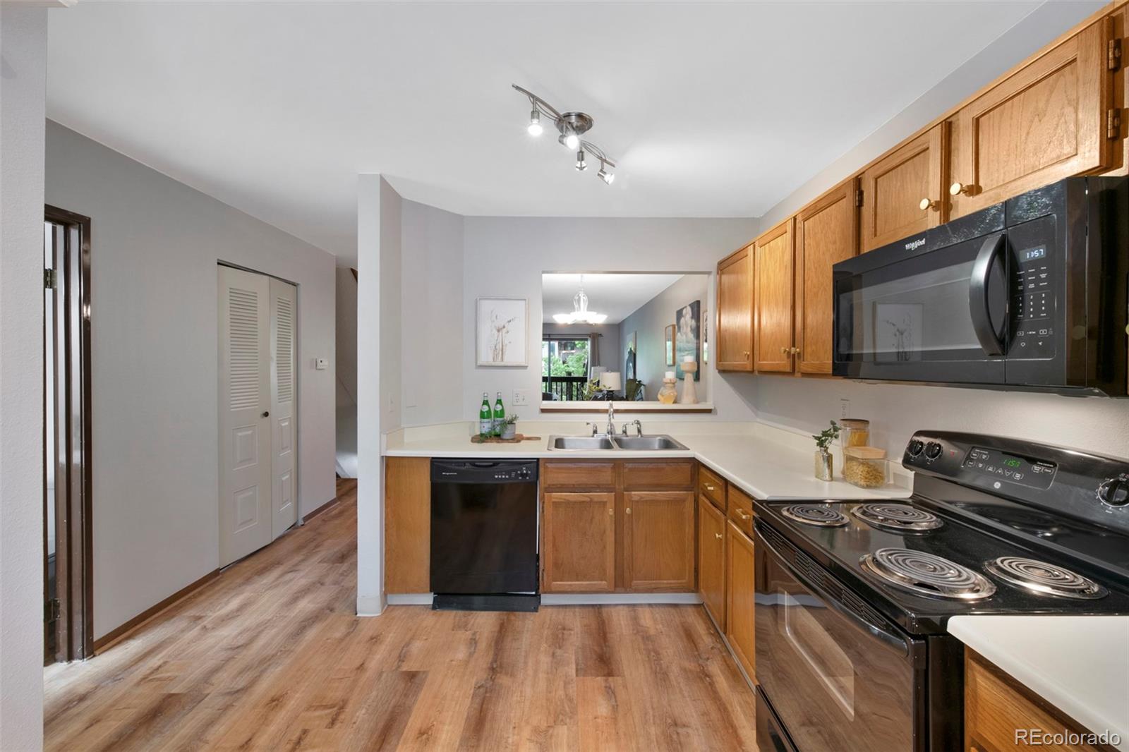 MLS Image #3 for 451  wright street,lakewood, Colorado