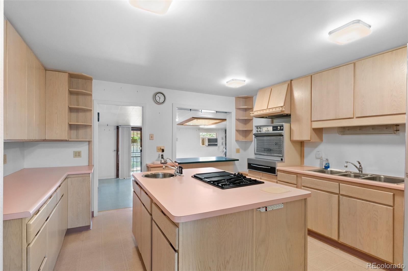 MLS Image #11 for 2518 s patton court,denver, Colorado