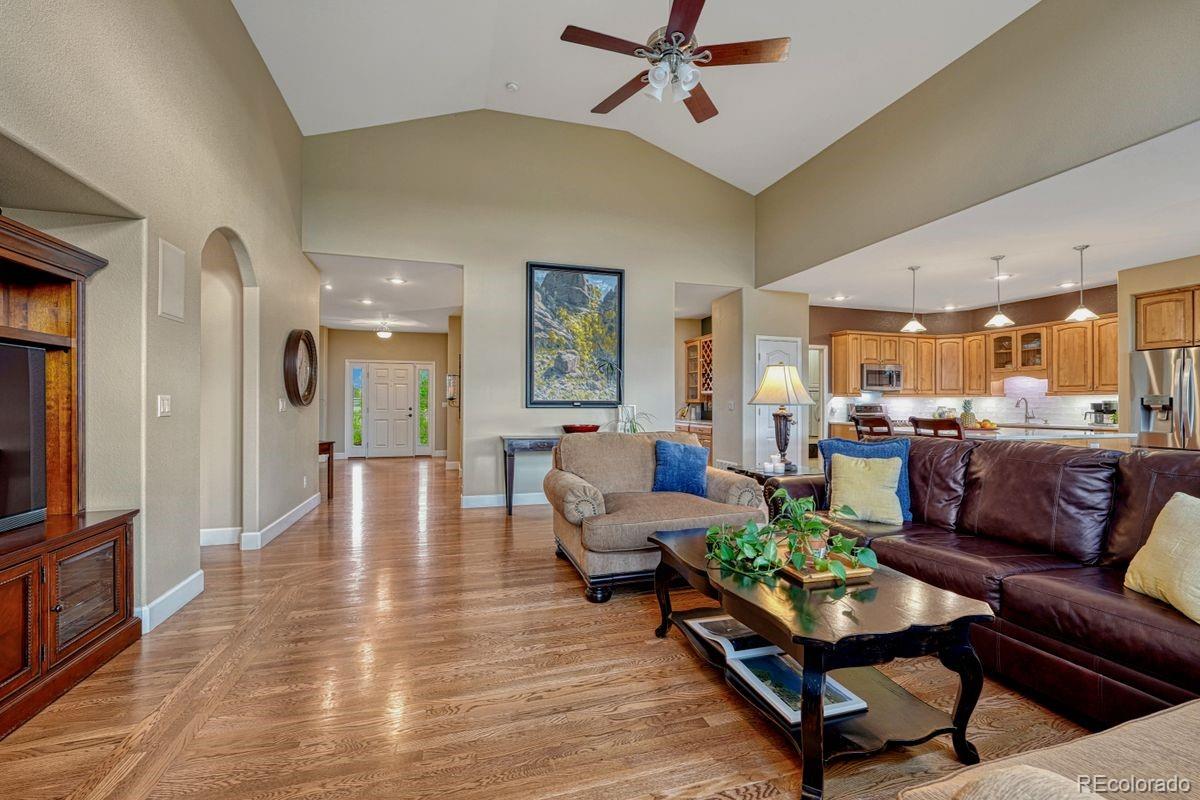 MLS Image #14 for 6620  country estates lane,colorado springs, Colorado