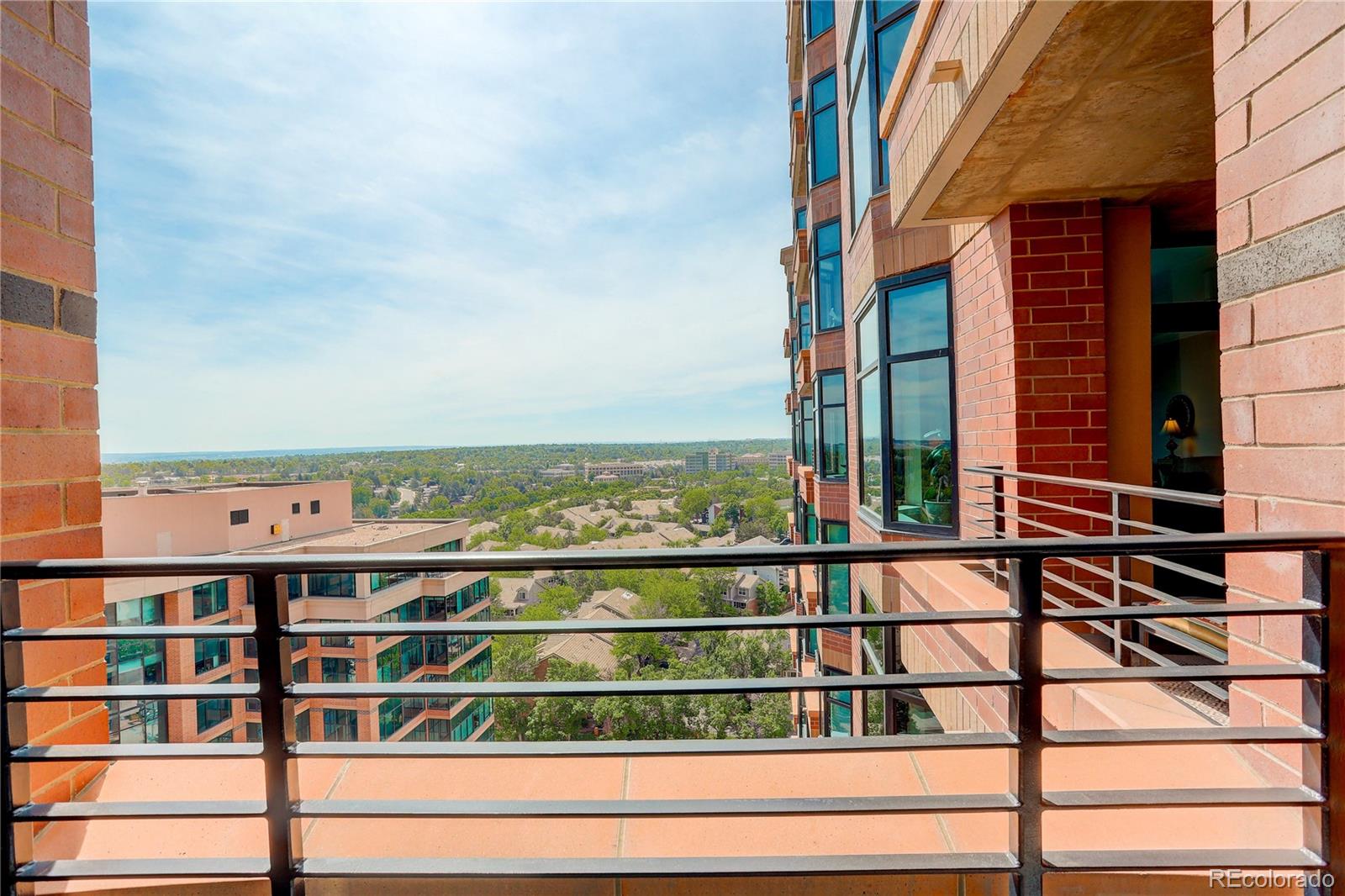 MLS Image #2 for 8100 e union avenue 1502,denver, Colorado