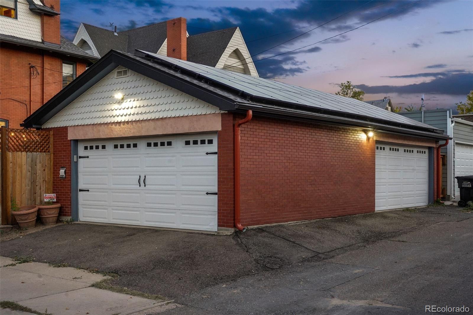 MLS Image #40 for 2155 n high street,denver, Colorado