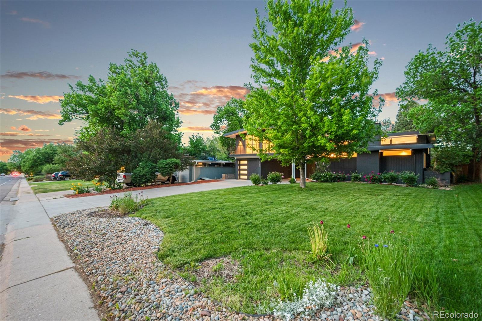 MLS Image #1 for 1440 s dahlia street,denver, Colorado