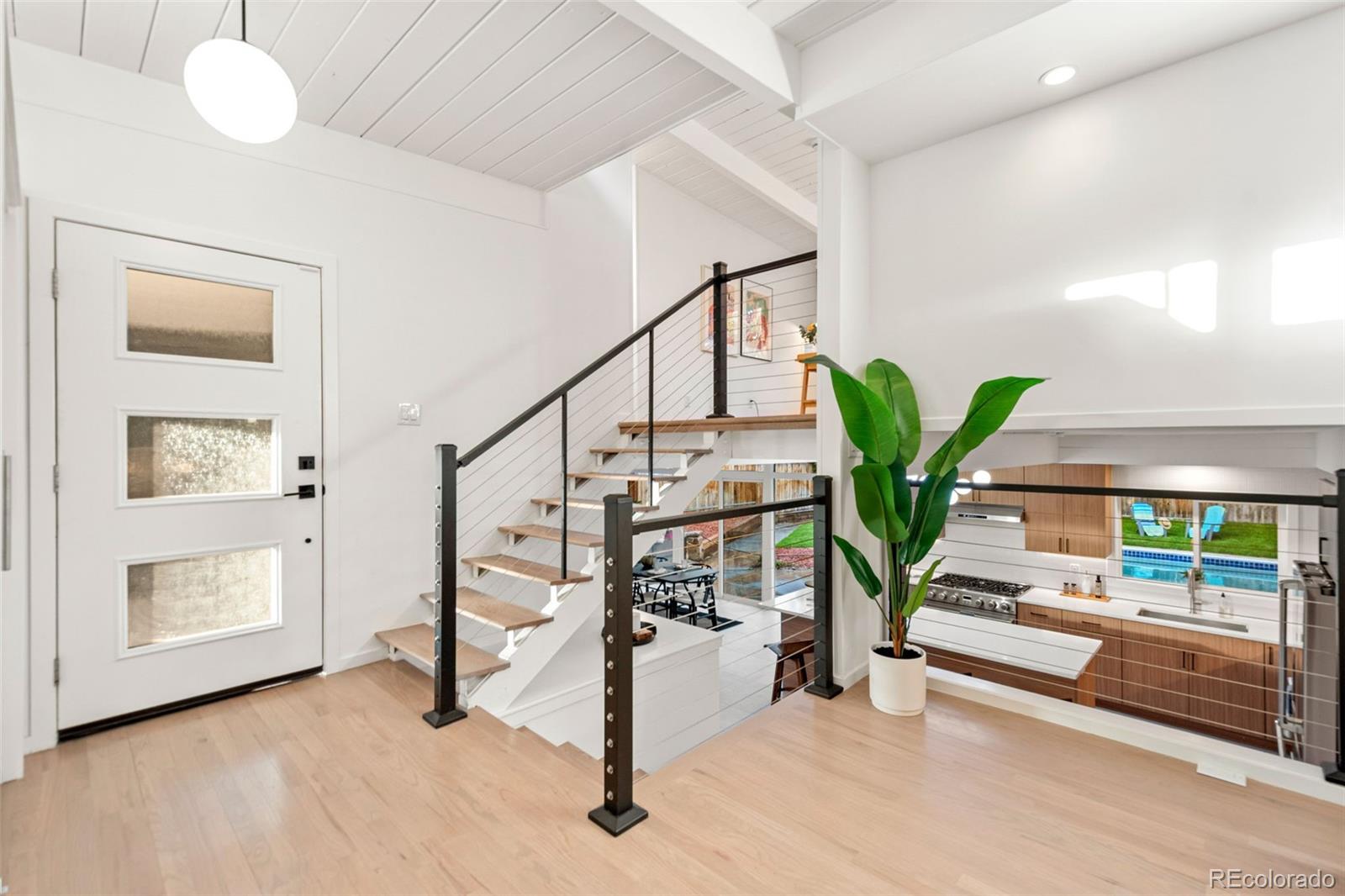 MLS Image #10 for 1440 s dahlia street,denver, Colorado