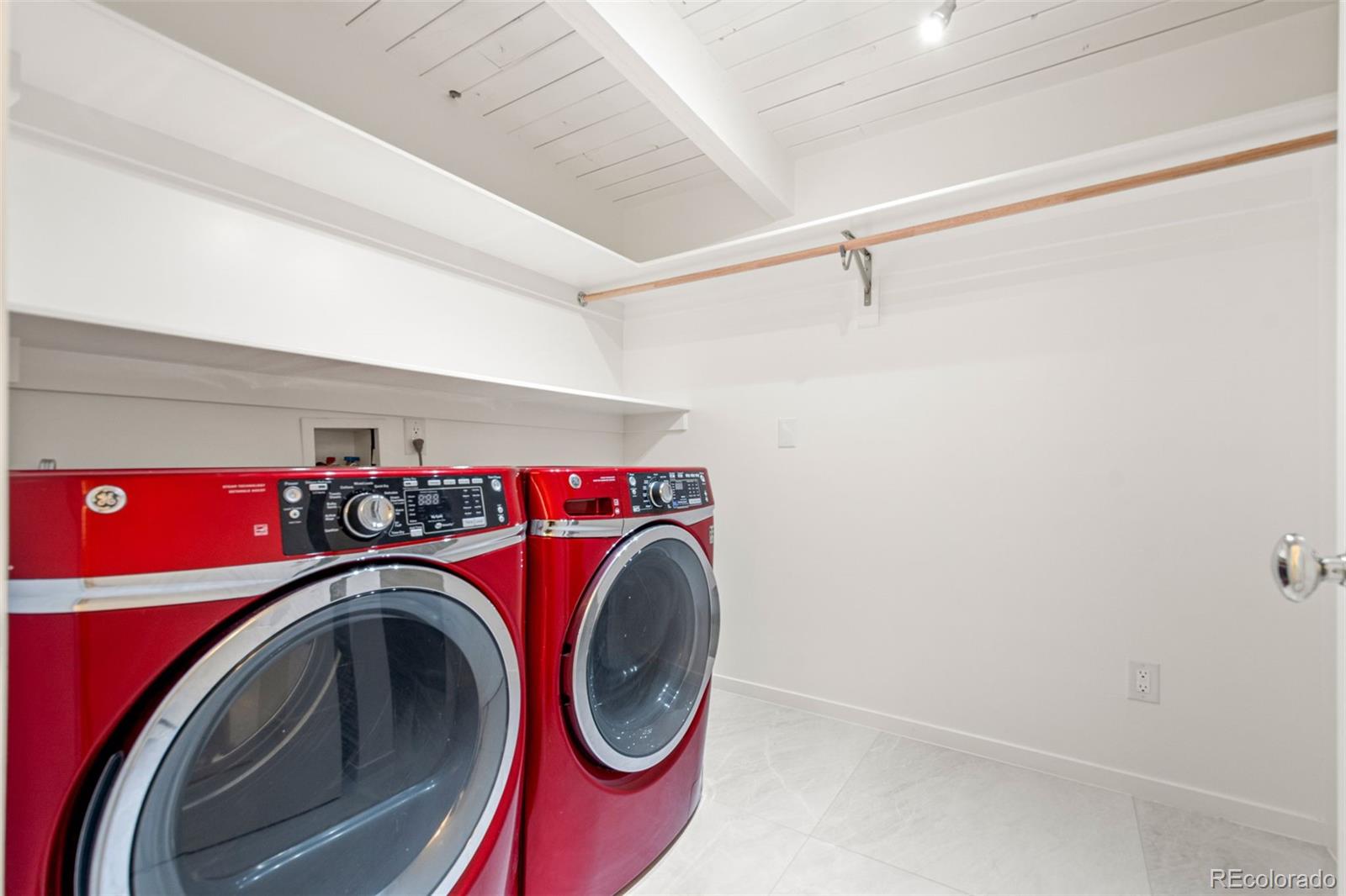 MLS Image #31 for 1440 s dahlia street,denver, Colorado