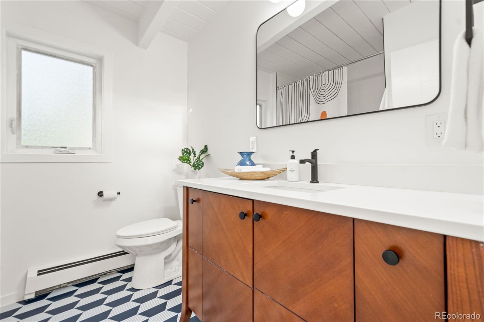 MLS Image #40 for 1440 s dahlia street,denver, Colorado