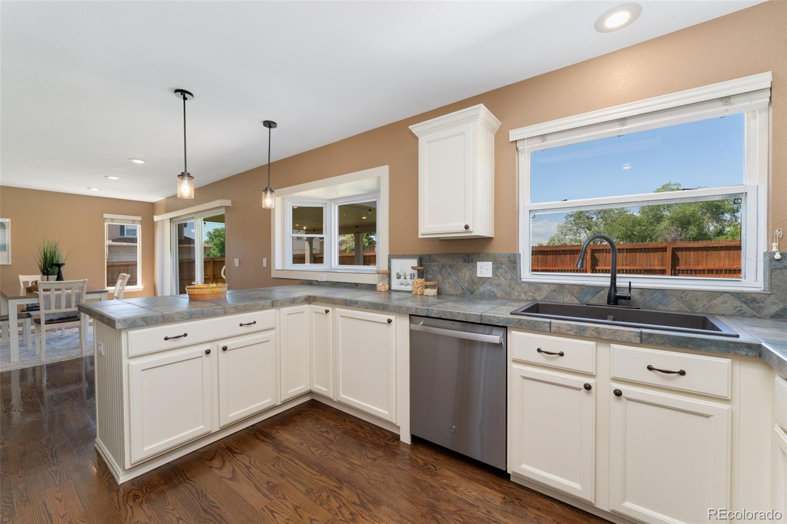 MLS Image #6 for 12814  forest circle,thornton, Colorado