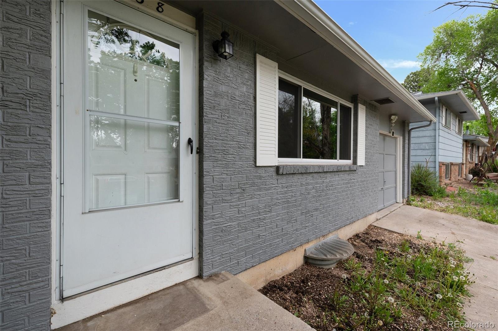 MLS Image #6 for 838  kingsley drive,colorado springs, Colorado