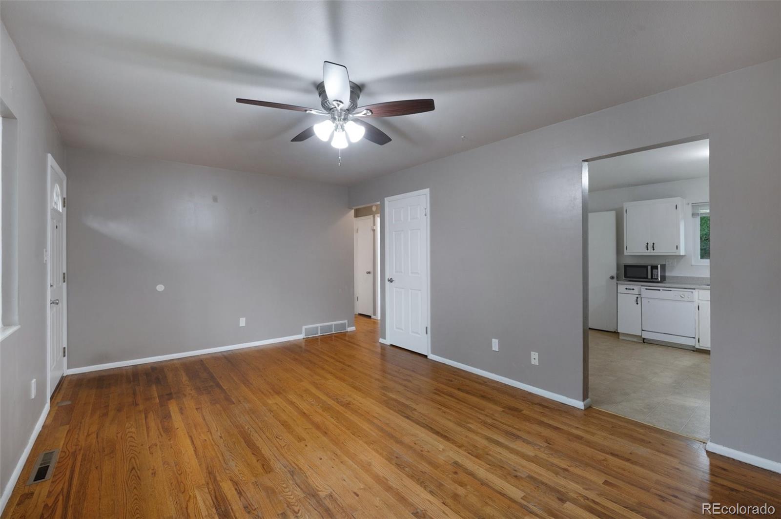 MLS Image #8 for 838  kingsley drive,colorado springs, Colorado