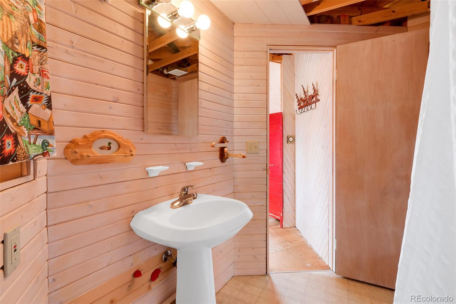 MLS Image #7 for 902  hawk way,jefferson, Colorado