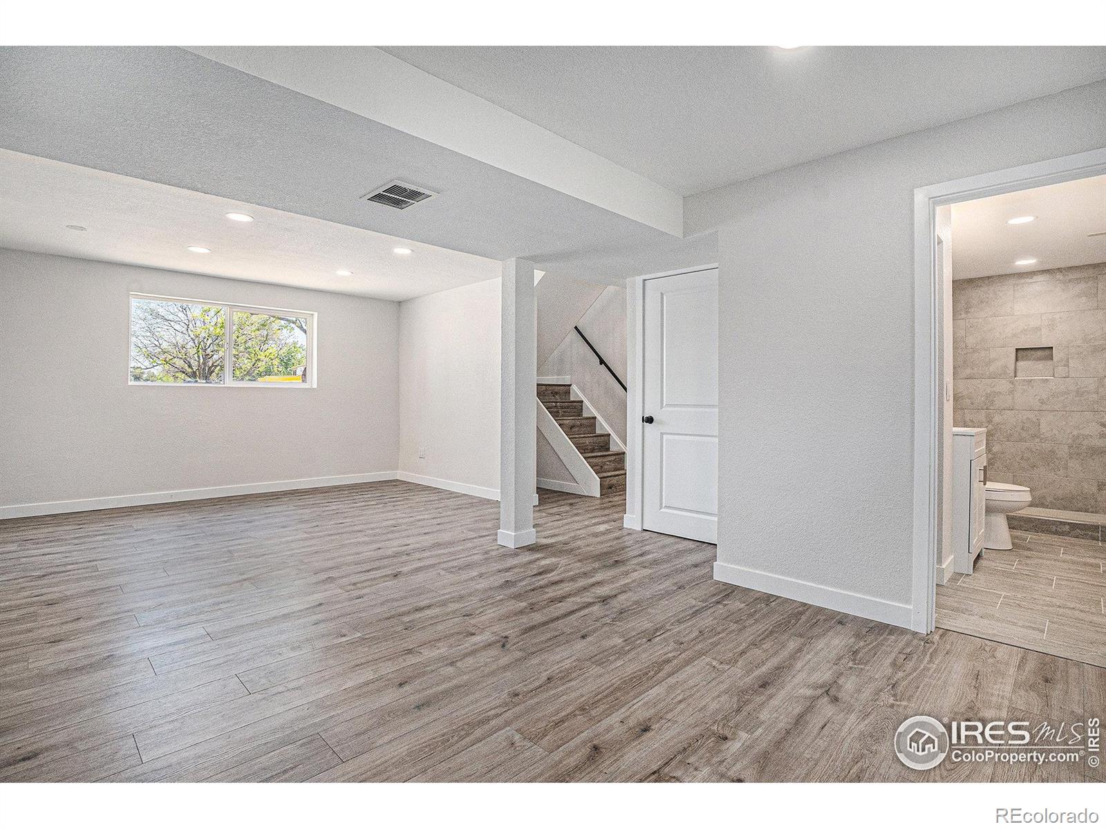 MLS Image #13 for 15904 e bates place,aurora, Colorado
