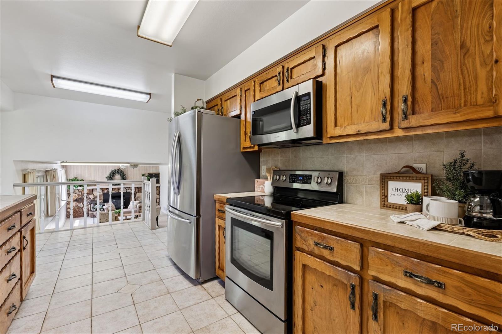 MLS Image #8 for 1404  allison drive,loveland, Colorado