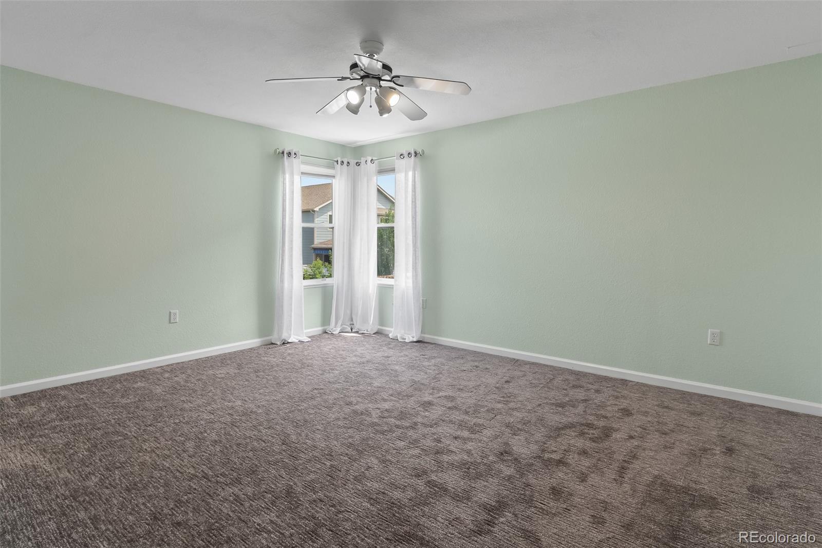 MLS Image #13 for 1545  august lane,brighton, Colorado