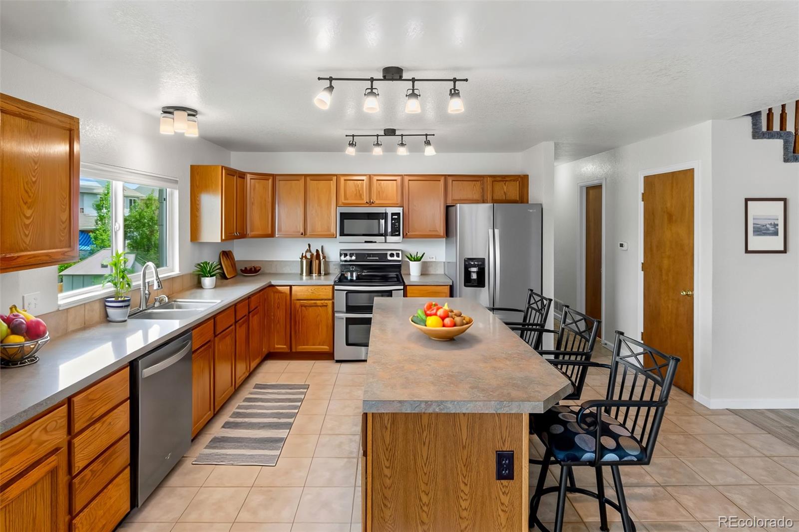 MLS Image #9 for 1545  august lane,brighton, Colorado